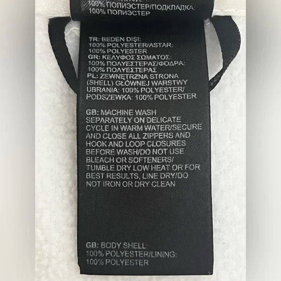 The North Face fleece Full zip Jacket- has side pockets with zippers! Small - Picture 5 of 10